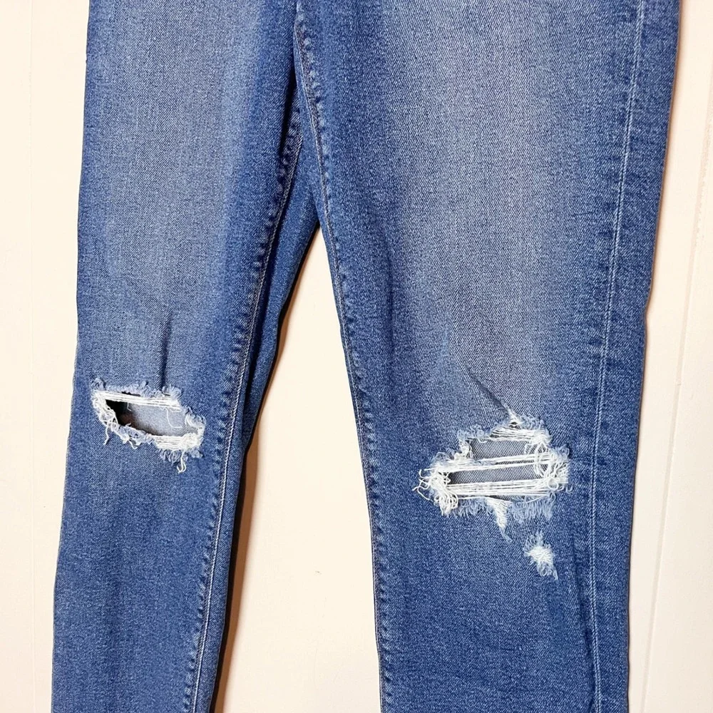 American Eagle Curvy Mom Jeans 4 X-LONG High Waisted Ripped Blue‎ Denim Stretch